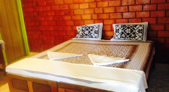Rendezvous Beach Resort