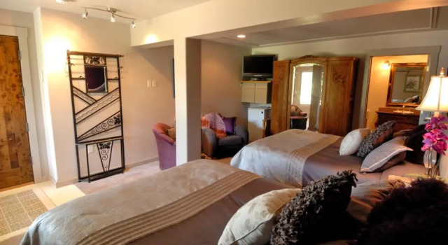 Номер Executive Swan River Inn
