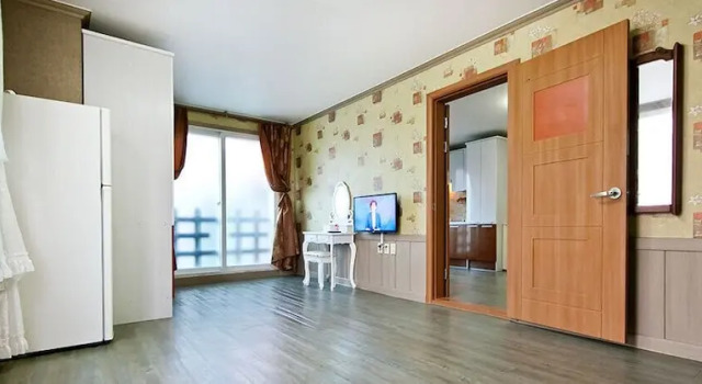 Loma Pension, Prenota Hotel Boryeong-si Chungcheongnam-Do