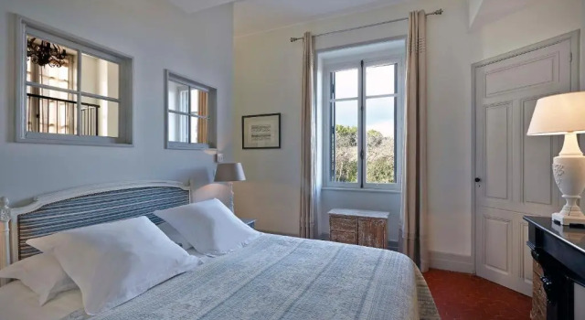 Suite Château Les Carrasses