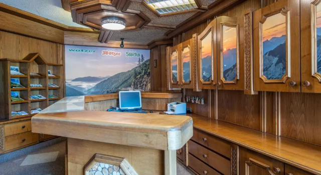 Gästehaus Wötzer und Landhaus Stocka, Prenota Casa vacanze Hotel a Tirolo con parcheggio, Parcheggio