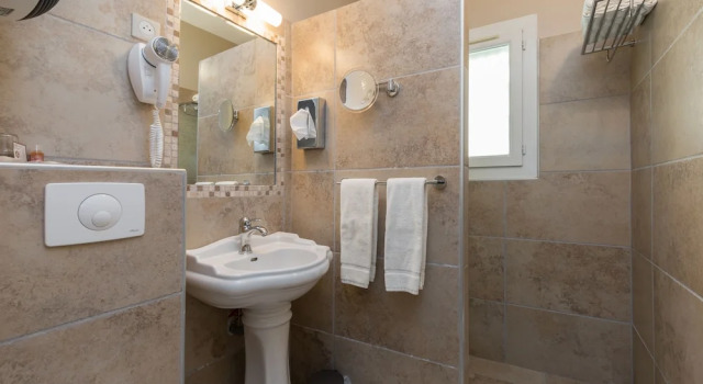 Номер Superior The Originals Boutique, Hôtel du Parc, Cavaillon