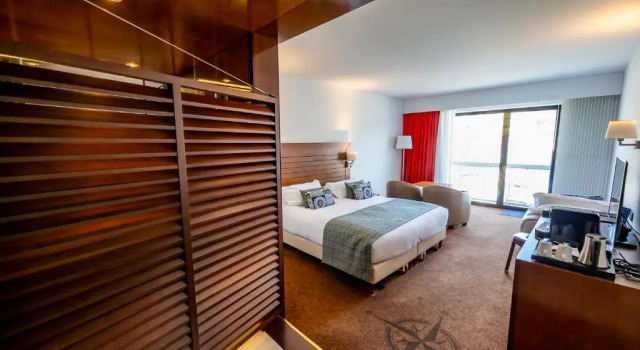 Трёхместный номер Superior Hotel Le Grand Pavois