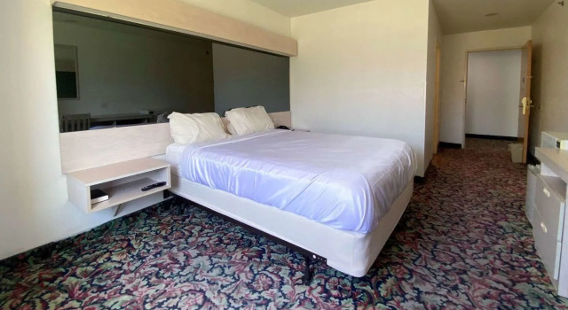 Motel 6 McAlester, OK - South, Book Motel Hoteller i McAlester med parkering, Parkering