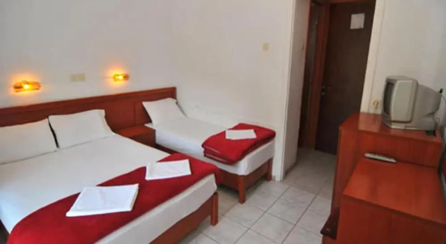 Chrissafis Hotel, Забронировать Отель Панагия остров Тасос, рядом с Деревня Панагия