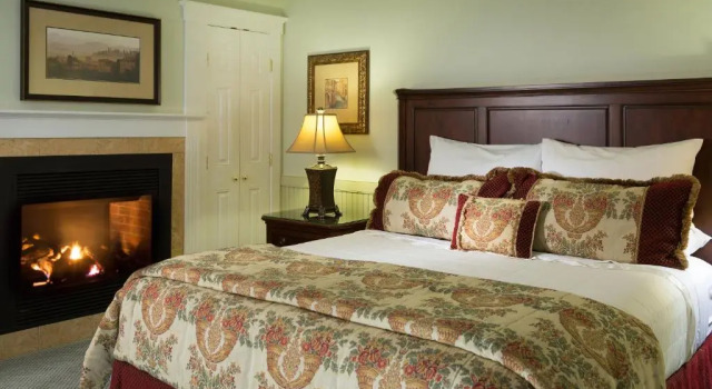 Grand Harbor Inn