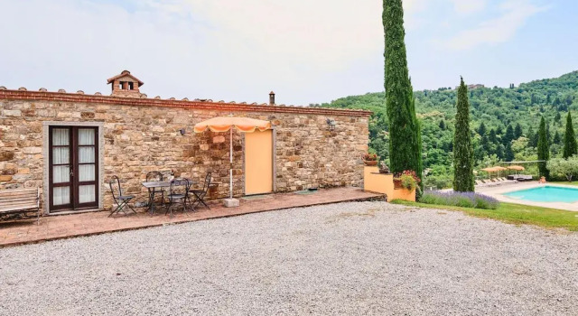 Вилла Farmhouse in Chianti With Pool and Garden
