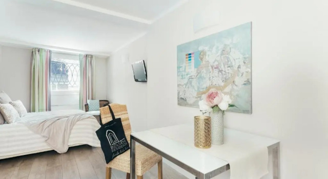 Студия Petronio Residence - by Bologna Residences