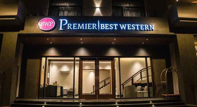 Best Western Premier Hotel Karim Abad Hunza, Book Hotel Business Hotels in Hunza, 4* 5*