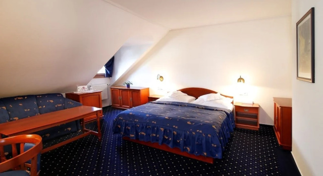 Номер Comfort AGH Hotel