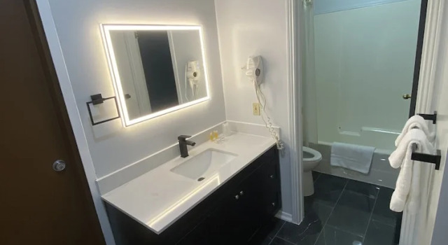 Номер Deluxe Bavarian Inn