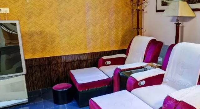 Carnival City Garden Hotel