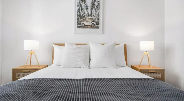 Апартаменты с 2 комнатами с балконом и с видом на море Horizons Holiday Apartments - OFFICIAL
