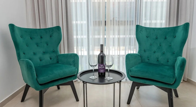 Семейный люкс с видом на город Hi-Yam SeaView Apartments & Suites - Building Shelter Available