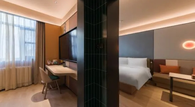 Люкс Deluxe Orange Hotel (Beijing Shijingshan Ancient City Subway Station)