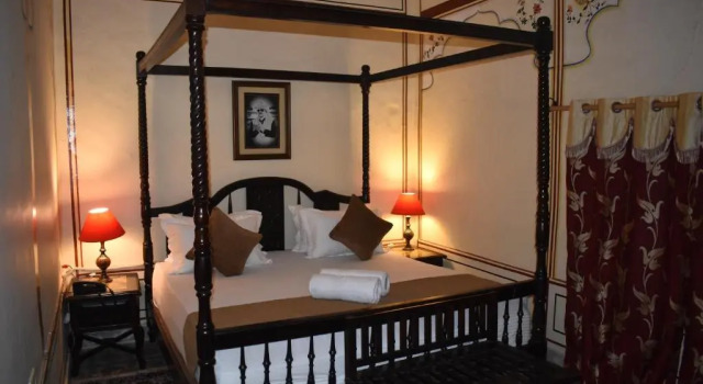Люкс Hotel Nawal Sagar Palace - Bundi