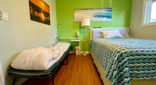 Номер Standard Costa Mesa Homestay - Private Rooms with 2 Shared Baths and Hosts Onsite