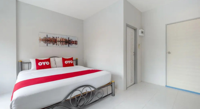 Номер Deluxe OYO 75323 Tha Burapa Home Bangsean
