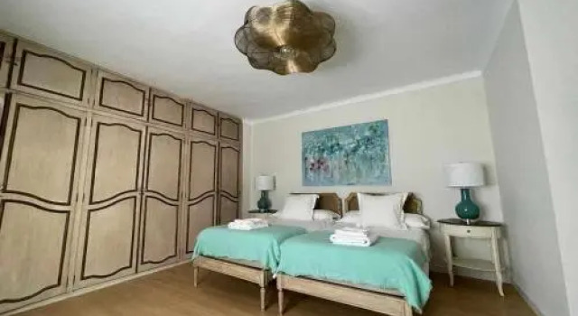 Castelar 19, Забронировать Отель Отели Севильи с парковкой, рядом с Музей Pabellon de la Navegacion, Парковка