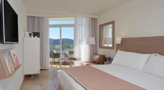 Двухместный номер Melia Отель Melia Calviá Beach