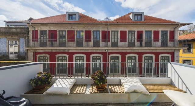 DA'Home - Almada Luxurious Duplex, Забронировать Апартаменты/квартира Cedofeita / Santo Ildefonso / Se / Miragaia / Sao Nicolau e Vitoria Порту, рядом с Дом-музей Абилиу-Мануэла ди Герра-Жункейру