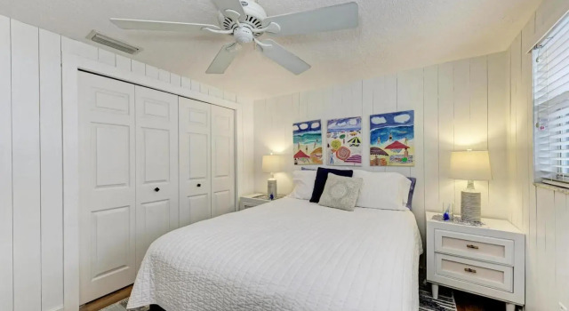 Blue Egret 306 - 61st St Unit A East