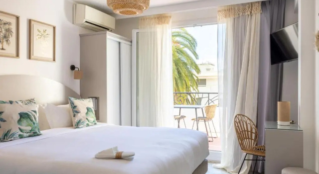 Номер Prestige Hôtel La Villa Juan Beach