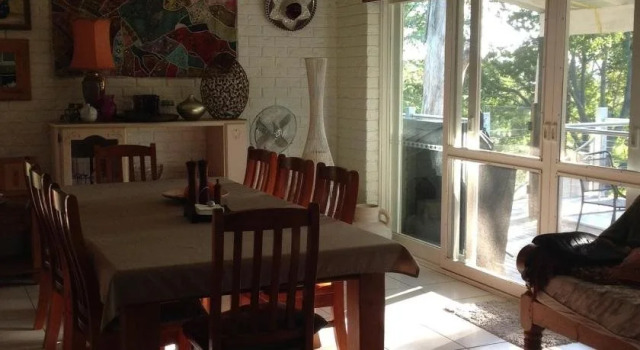 Eumundi Guesthouse and B&B, Prenota Bed & breakfast Eumundi Noosa Hinterland