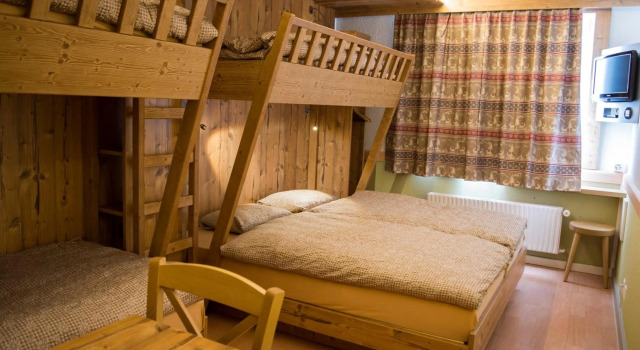 Mercure Classic Hotel Leysin, Rezerwuj Hotel Hotele w Vaud z basenem, Basen