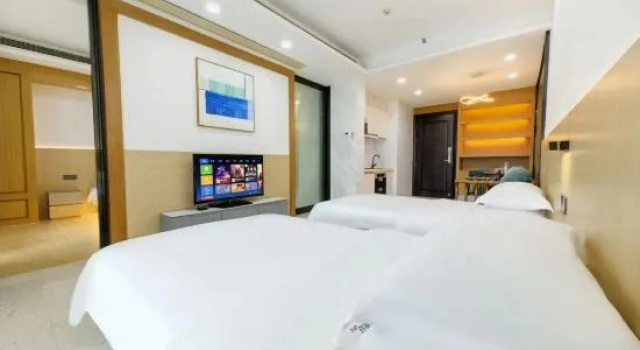 Двухместный люкс с видом на море Ocean Holiday Hotel