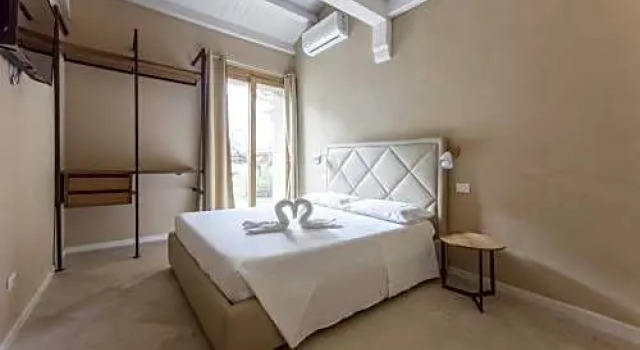 Locanda Relais, Book Hotel Hoteller i Castiadas med pool, Swimmingpool
