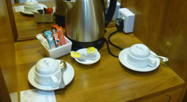 Полулюкс Oattara Thiri Hotel