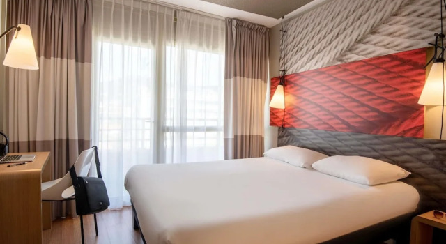 Двухместный номер Standard с балконом ibis Cannes Plage La Bocca