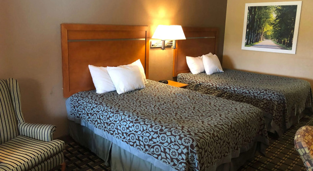 Days Inn by Wyndham Columbus, Rezervovat Hotel Columbus Mississippi