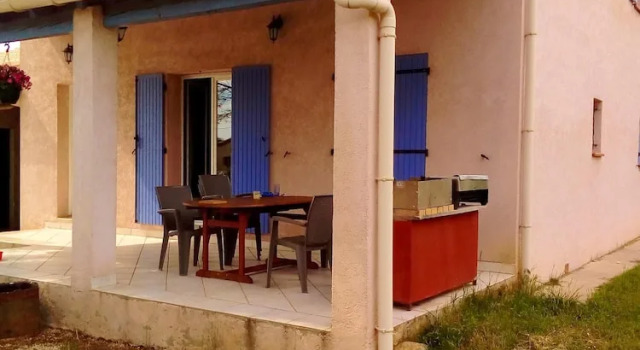House With 2 Bedrooms in St Julien les Rosiers, With Enclosed Garden a