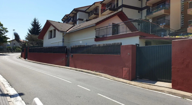 Hsuites96- Villa Unifamiliar- Parking Gratis, Забронировать Вилла Виллы Сан-Себастьян, рядом с Конча-Променада, Вилла