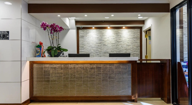 Flushing Central Hotel 88, Забронировать Отель Флашинг Куинс, рядом с NewYork-Presbyterian Queens Hospital
