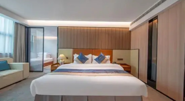 Семейный люкс Youyang Wuling Mountain International Hotel