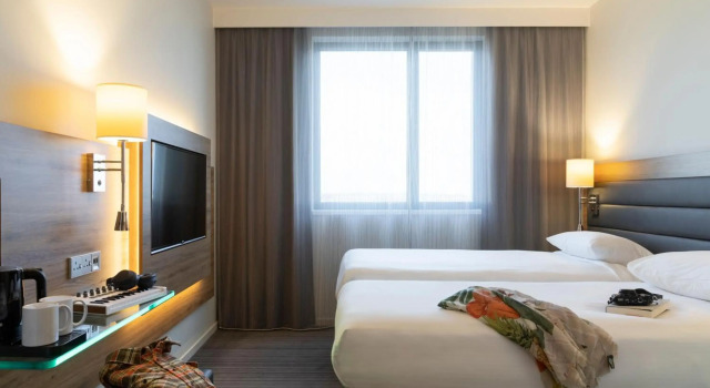 Moxy Aberdeen Airport, Buchen Sie Hotel Dyce 