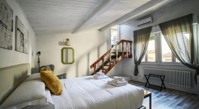 Salvemini Home in Firenze, Забронировать Отель Санта-Кроче Флоренция, рядом с Дом Буонаротти