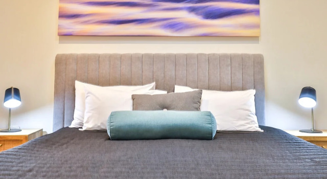 Студия Indulge Apartments - Langtree