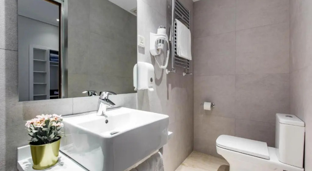 Четырёхместный номер Standard Hostal Cervelo