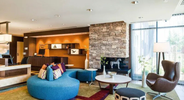 Четырёхместный люкс Fairfield Inn & Suites San Diego North/San Marcos