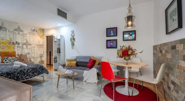 Апартаменты Amazing studio in the old city