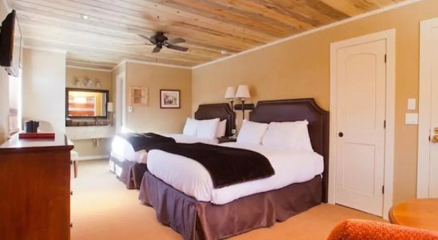 Четырёхместный номер Standard Nordic Inn