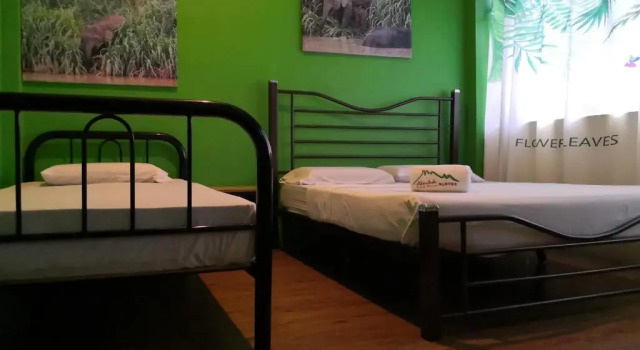Трёхместный номер Standard с видом на город Akinabalu Youth Hostel