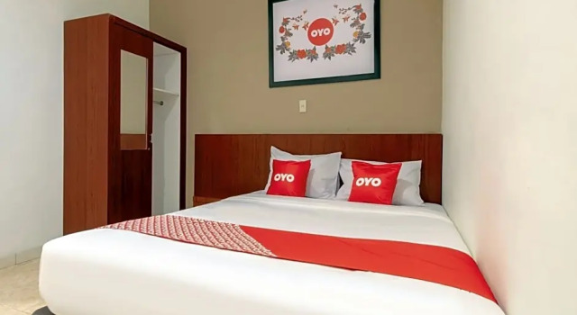 Люкс Deluxe OYO 1668 Yvel Homestay