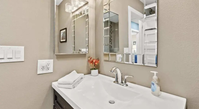 Коттедж 3 BDR Desert Oasis in the Heart of Palm Springs!