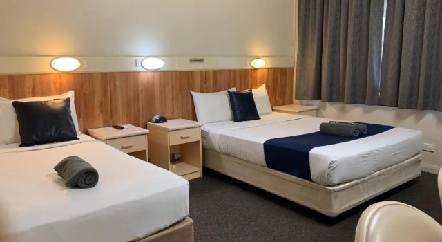 Трёхместный номер Deluxe Wattle Tree Motel