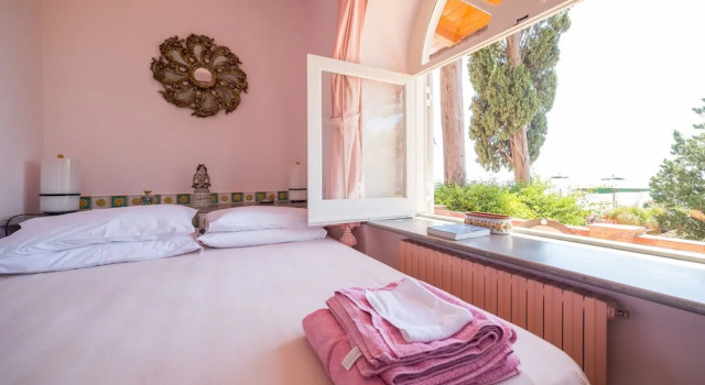 Villa Krater